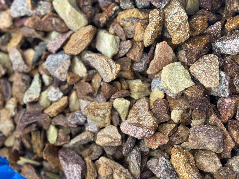 Златолит персиковый декоративная каменная крошка купить в Рузе