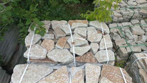 Гранитный плитняк галтованный для парковки купить в Рузе