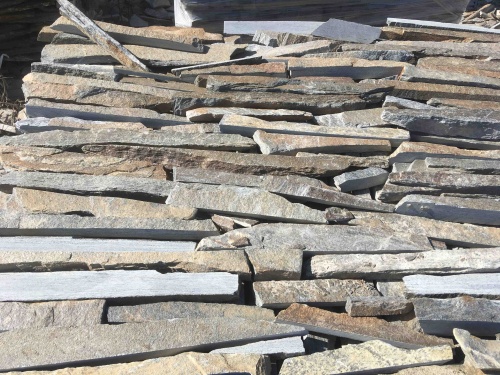 Горбушка златолит мультиколор для облицовки купить в Рузе