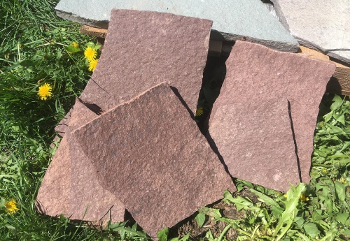 Плитняк лемезит бордовый для цоколя 1,5-2 см купить в Рузе