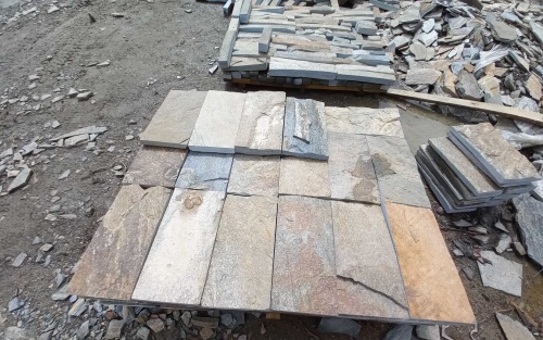 Плитка пилёная златолит Уральский для цоколя, отмостки купить в Рузе