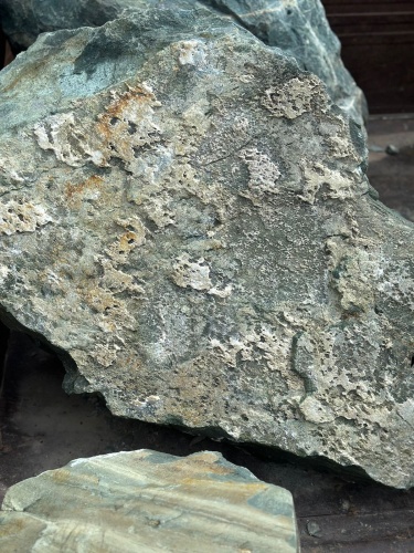 Ландшафтные глыбы зелёные 200-500 килограмм купить в Рузе